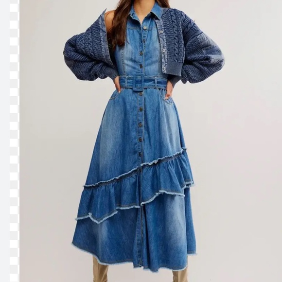 NWOT - Free people Beau Denim Asymmetrical Tiered Dress - Picture 4 of 5